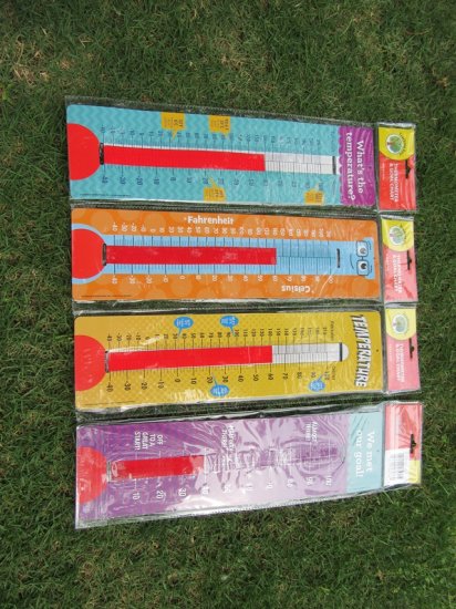36Pcs Classroom Thermometer & Goal Chart Stripes Assorted - Click Image to Close