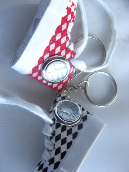 12 Assorted Shoe Key Ring Watch wa-w153 - Click Image to Close