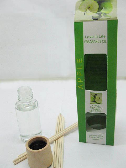 1X Bottles Apple Fragrant Oil w/Rattan Sticks 1X Bottles Apple Fragrant Oil w/Rattan Sticks
