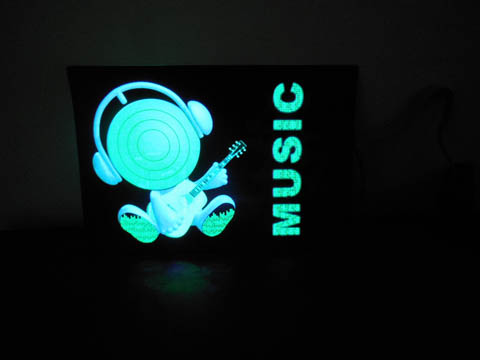 1X Music + Guitar Light Up Flashing LED Glow Equalizer - Click Image to Close