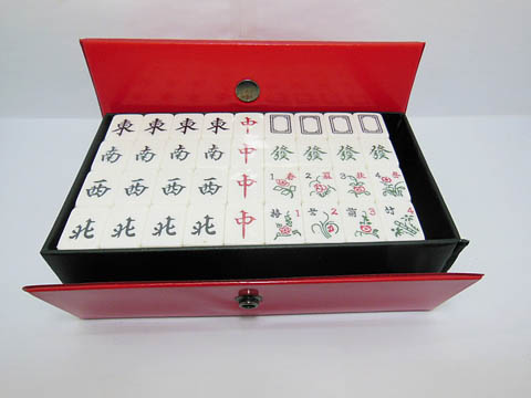 1Set New Yellow Mah-jong Set 144 Pieces with case 1Set New Yellow Mah-jong Set 144 Pieces with case