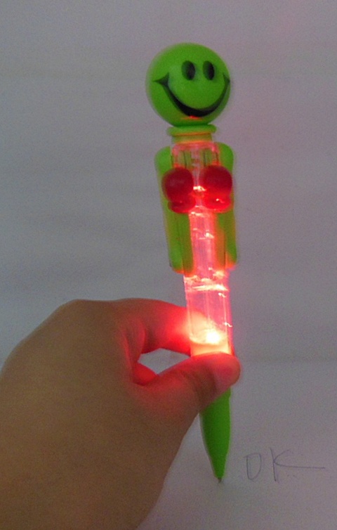 24X Funny Smiley Face Light Up Boxing Pen Mixed Color 24X Funny Smiley Face Light Up Boxing Pen Mixed Color