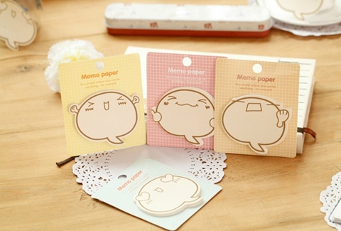 80 New White Emoticon / Smiley Memo Pad Notebook Assorted - Click Image to Close