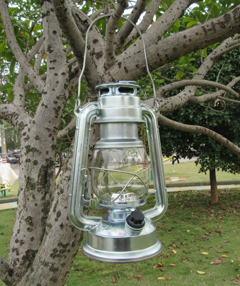 1X Lotus Light Outdoor Camping Lantern Lamp Torch 12Led Silver 1X Lotus Light Outdoor Camping Lantern Lamp Torch 12Led Silver