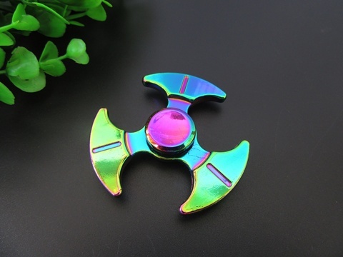 1X 3D Fingertip Fidget Hand Tri-Spinner Blade Anti Stess Toy toy - Click Image to Close