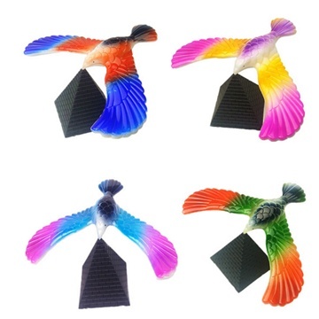 60X Amazing Balancing Eagle Spinning Gravity Birds - Click Image to Close