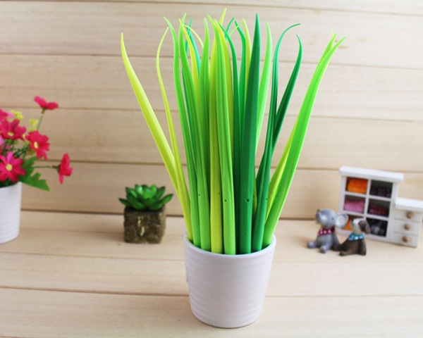 12Pcs Grass Gel Pen Black Ink Stationery School Office Supplies - Click Image to Close