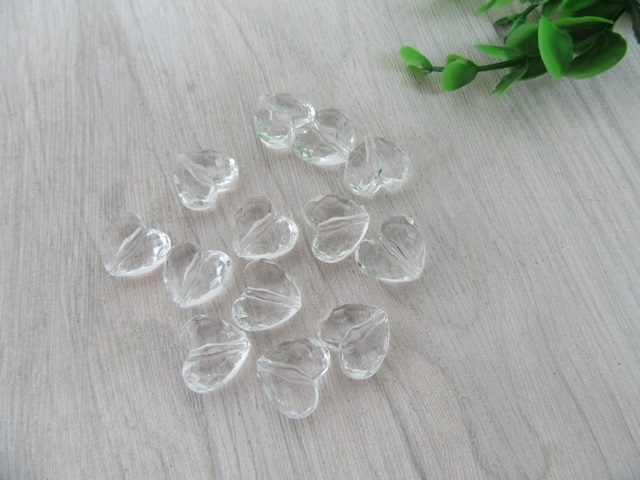 280Pcs Clear Heart Acrylic Beads Jewellery Finding 18x16mm - Click Image to Close