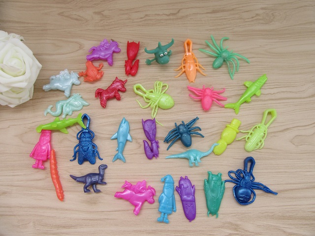 200 Various Squishy Animal Sticky Toy for Kids - Click Image to Close