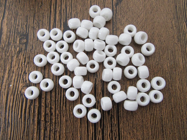 700Pcs White Plastic Barrel Pony Beads 6x8mm 700Pcs White Plastic Barrel Pony Beads 6x8mm