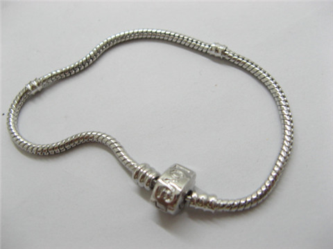 4Pcs European Bracelets Bead 21cm Love Magnectic Clasps - Click Image to Close