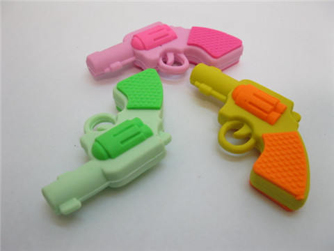 45Pcs Gun Erasers Pistol Erasers Boys Favor Mixed Colour - Click Image to Close