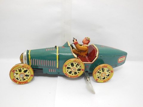 1X Collectable Vintage Tin Wind-Up Sport Car 1X Collectable Vintage Tin Wind-Up Sport Car