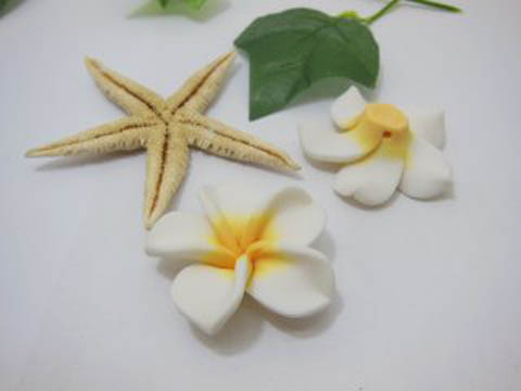 20 White Fimo Beads Frangipani Jewellery Finding 4.2cm 20 White Fimo Beads Frangipani Jewellery Finding 4.2cm