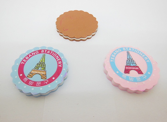 30Pcs Novelty Eiffel Tower Erasers Mixed Color - Click Image to Close